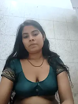 Snapshot of snighdha chatting on October 3, 6:37 am snighdha online show from October 3, 6:37 am