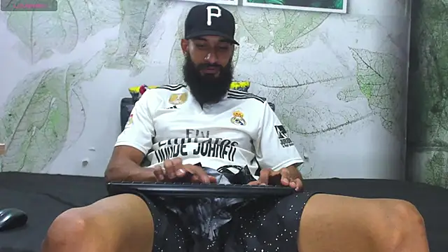 Damian Shakur online show from May 27, 1:07 pm