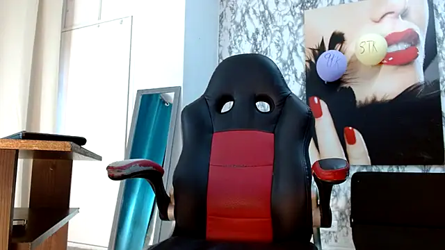 mariani smith online show from November 7, 11:59 am