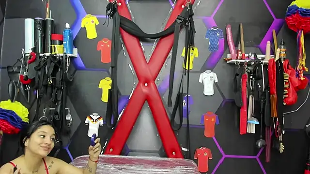 subextremobdsm online show from July 1, 3:34 pm