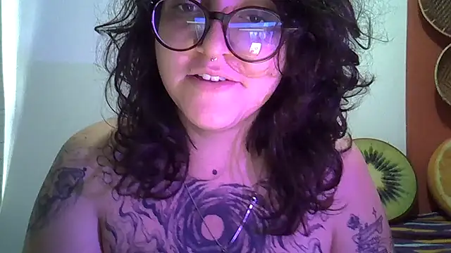 Snapshot of Blue_Liz chatting on September 26, 12:12 pm Blue Liz online show from September 26, 12:12 pm