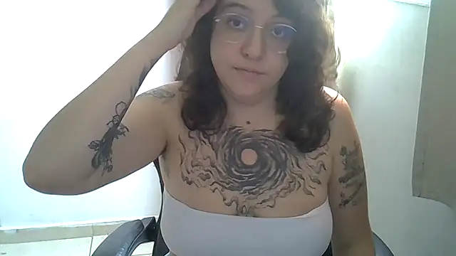 Blue Liz online show from October 26, 2:50 pm