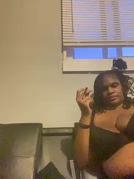 Snapshot of MosesWorld33 chatting on October 5, 11:28 pm MosesWorld33 online show from October 5, 11:28 pm