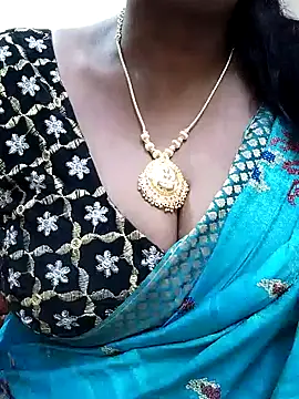 Snapshot of shobini chatting on October 6, 3:35 pm shobini online show from October 6, 3:35 pm