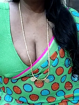 Snapshot of shobini chatting on October 27, 3:35 pm shobini online show from October 27, 3:35 pm