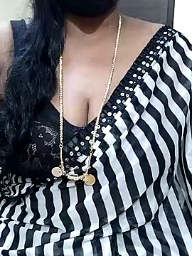 Snapshot of shobini chatting on December 5, 4:16 pm shobini online show from December 5, 4:16 pm