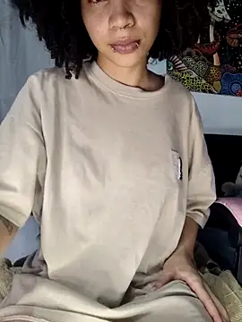 bettyboo2801 online show from March 15, 3:57 am