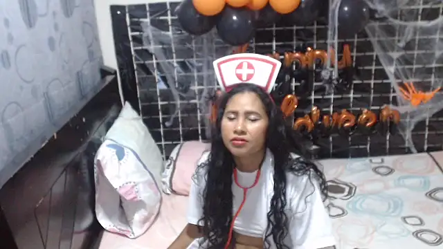 PERLA BLACK  online show from October 31, 7:49 am