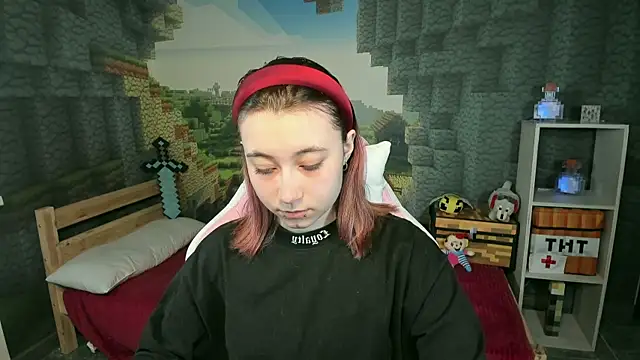 ClaraParks online show from January 14, 6:11 pm