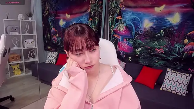 Snapshot of ClaraParks chatting on November 21, 6:40 pm ClaraParks online show from November 21, 6:40 pm