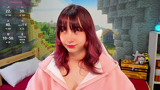 Snapshot of ClaraParks chatting on November 28, 7:03 pm ClaraParks online show from November 28, 7:03 pm