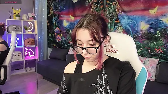 ClaraParks online show from March 3, 6:59 pm