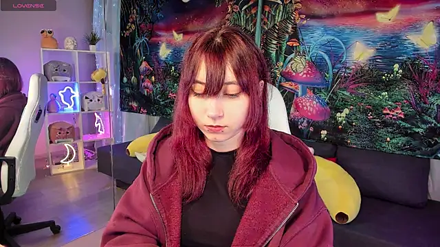 Snapshot of ClaraParks chatting on November 3, 6:22 pm ClaraParks online show from November 3, 6:22 pm