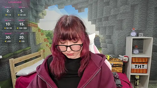 Snapshot of ClaraParks chatting on November 7, 6:34 pm ClaraParks online show from November 7, 6:34 pm