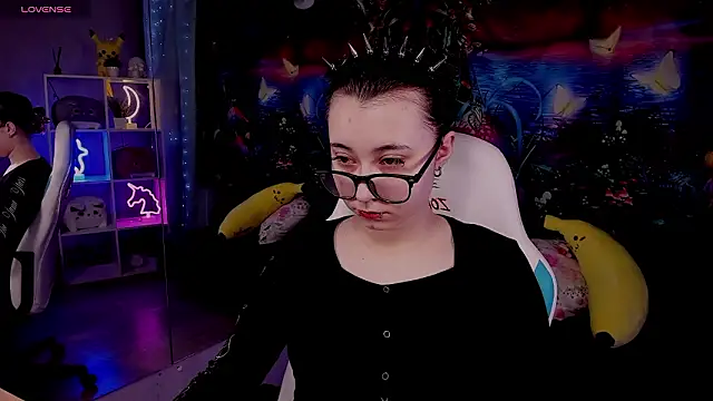 ClaraParks online show from March 14, 7:42 pm