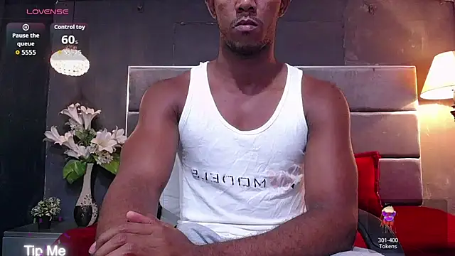 blackbignude online show from October 8, 1:29 am