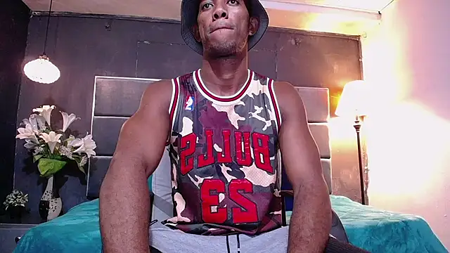 blackbignude online show from January 8, 1:22 am