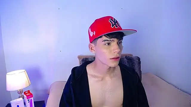 Snapshot of Dulcey_ chatting on October 3, 4:14 am Dulcey online show from October 3, 4:14 am