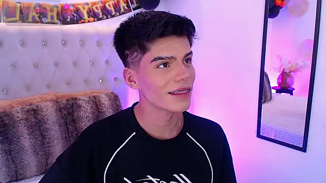 Snapshot of Dulcey_ chatting on October 13, 9:00 am Dulcey online show from October 13, 9:00 am