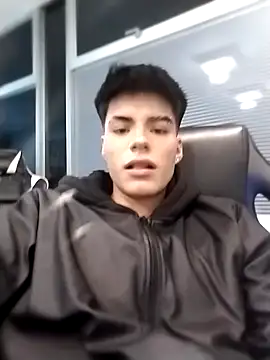 Snapshot of Dulcey_ chatting on September 11, 5:51 am Dulcey online show from September 11, 5:51 am