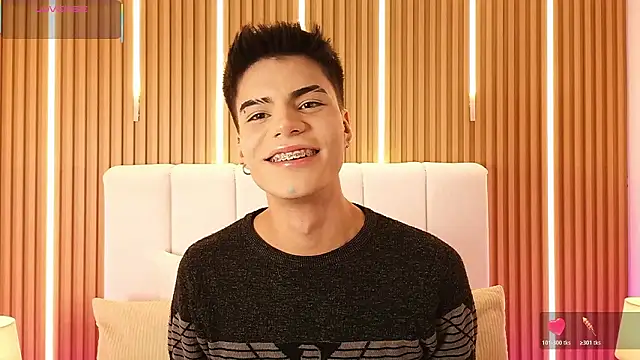 Dulcey  online show from March 28, 4:02 am