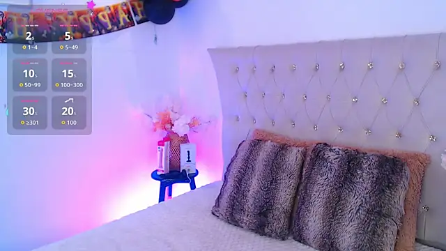 Snapshot of Dulcey_ chatting on October 15, 4:11 am Dulcey online show from October 15, 4:11 am