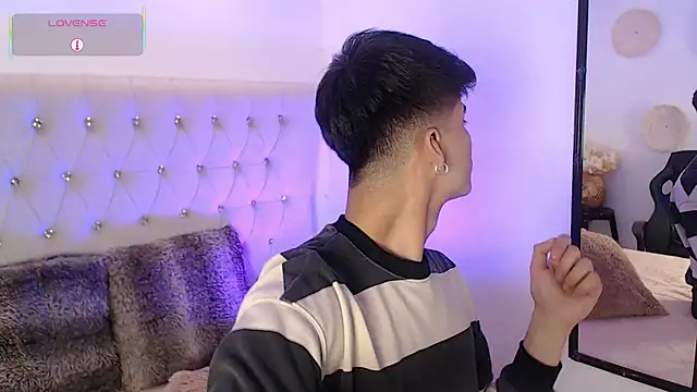 Dulcey  online show from January 11, 5:47 am