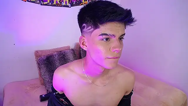 Snapshot of Dulcey_ chatting on October 8, 3:52 am Dulcey online show from October 8, 3:52 am