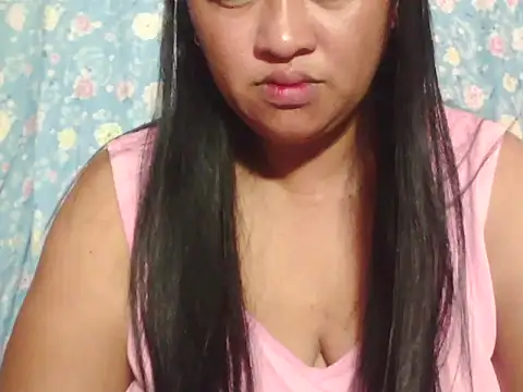 hotolivia34 online show from November 16, 12:15 am