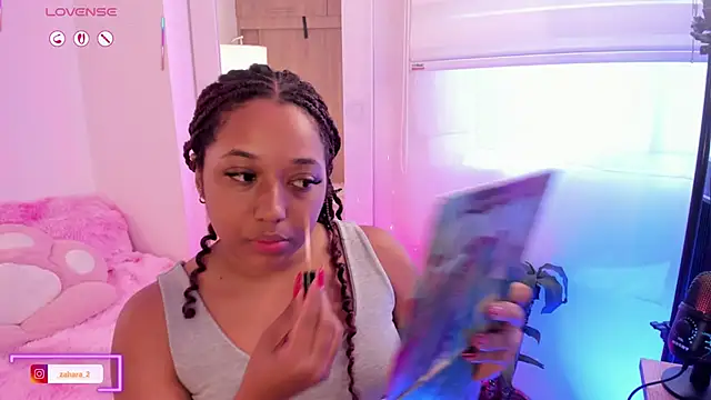  Zahara  online show from November 11, 10:15 pm