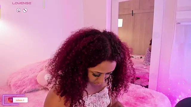  Zahara  online show from November 25, 11:05 pm