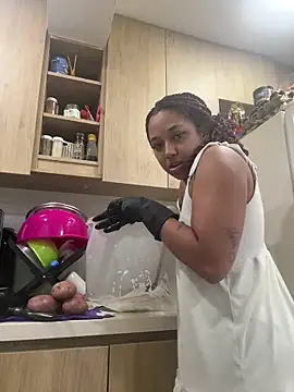  Zahara  online show from November 10, 11:10 pm