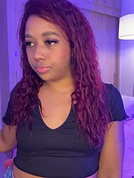 Snapshot of _Zahara_ chatting on June 14, 2:24 am Zahara online show from June 14, 2:24 am