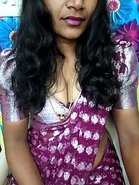 Snapshot of Dharshini_7 chatting on October 23, 5:55 pm Dharshini 7 online show from October 23, 5:55 pm