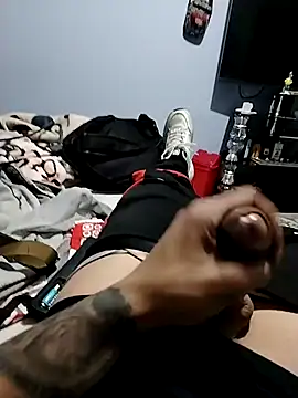 Snapshot of Dani22cmhot chatting on December 15, 10:59 pm Dani22cmhot online show from December 15, 10:59 pm