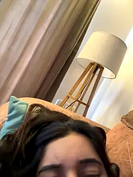 desitease online show from November 12, 10:08 am