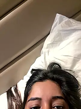 desitease online show from January 11, 11:39 am