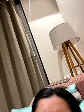 desitease online show from December 17, 4:23 pm