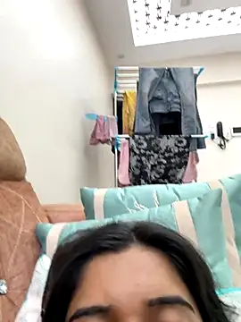 desitease online show from November 7, 9:14 am