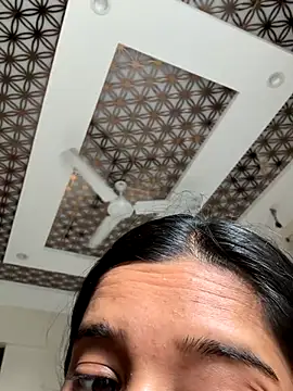 desitease online show from October 29, 9:52 am