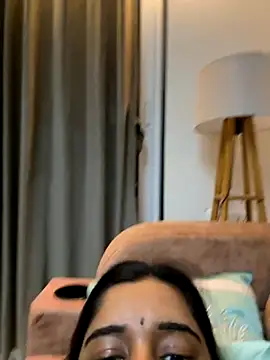 desitease online show from November 14, 6:55 pm