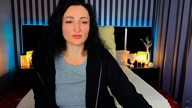 Snapshot of MissRossi chatting on October 11, 6:53 pm MissRossi online show from October 11, 6:53 pm