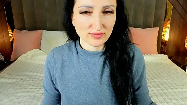 MissRossi online show from December 19, 1:57 pm