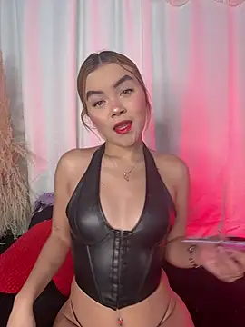 Miaa rosses3 online show from July 11, 9:37 pm