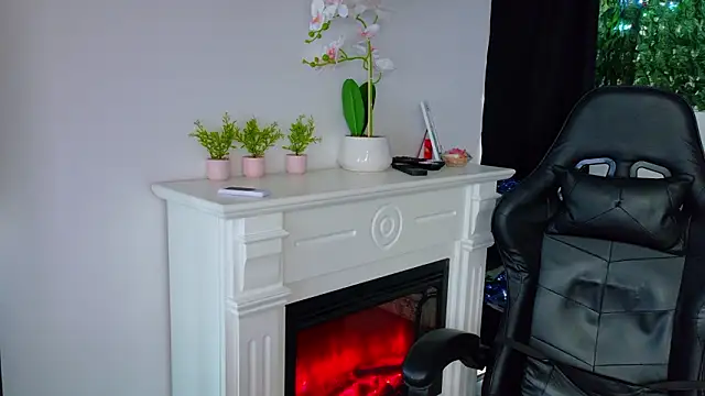 EvaBllake online show from March 15, 6:09 am