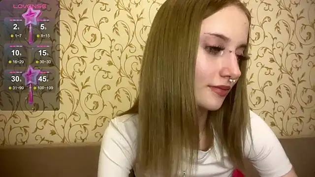 kittywithu online show from September 23, 4:58 pm