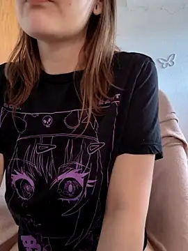 ox Tricia online show from March 15, 9:16 am