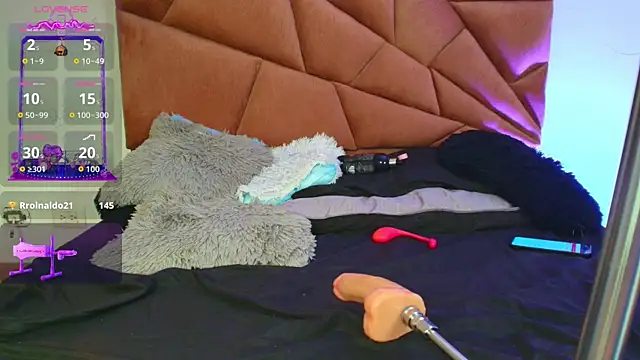 Snapshot of sebas_palacioo chatting on September 9, 5:06 am sebas palacioo online show from September 9, 5:06 am