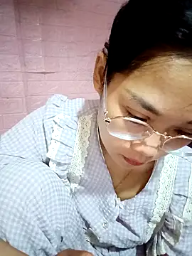 Snapshot of Maimai00 chatting on October 27, 2:01 am Maimai00 online show from October 27, 2:01 am