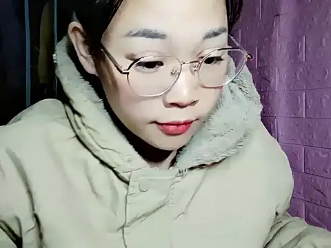 Snapshot of Maimai00 chatting on November 24, 12:43 am Maimai00 online show from November 24, 12:43 am